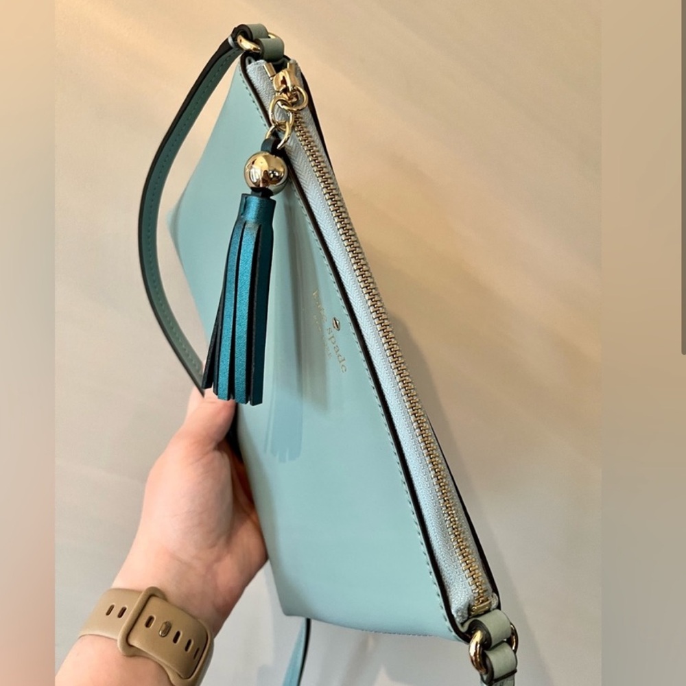 Like New Kate Spade Ivy Street Leather Crossbody - Fountain Blue - Picture 3 of 11
